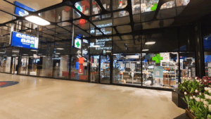 De bedrijfsnaam is amsterdam central pharmacy
