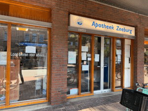 De bedrijfsnaam is apotheek zeeburg