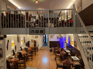 De bedrijfsnaam is Axum Restaurant