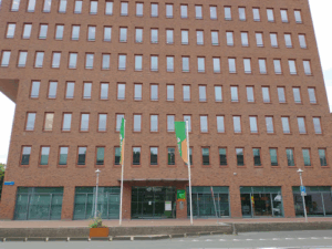 De bedrijfsnaam is bam wonen