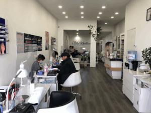 De bedrijfsnaam is blu nail bar