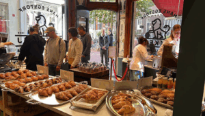 De bedrijfsnaam is croissanterie egstorf