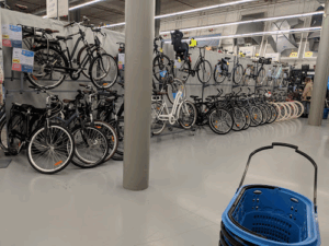 De bedrijfsnaam is decathlon arena