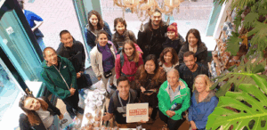 De bedrijfsnaam is free food tour amsterdam