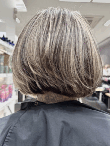 De bedrijfsnaam is golnaz hair beauty