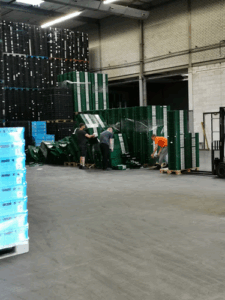 De bedrijfsnaam is habe krattenwasserij fustdepot amsterdam