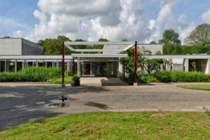 De bedrijfsnaam is herdenkingspark westgaarde