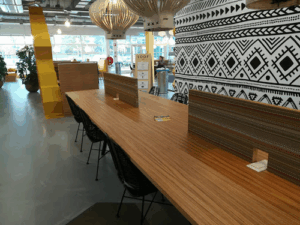 De bedrijfsnaam is HNK Amsterdam Zuid Oost