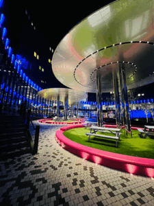 De bedrijfsnaam is Holland Casino Amsterdam Sloterdijk