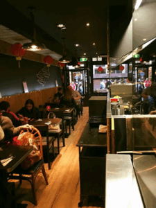 De bedrijfsnaam is hong kong kitchen