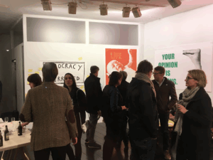 De bedrijfsnaam is KochxBos Gallery Amsterdam