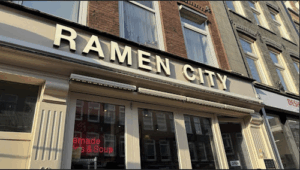 De bedrijfsnaam is ramen city