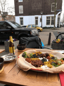 De bedrijfsnaam is restaurant Semhar