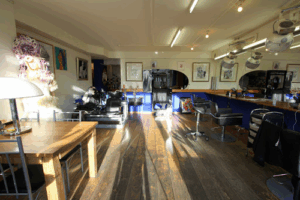 De bedrijfsnaam is ronald van dun hairstudio