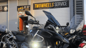 De bedrijfsnaam is Two Wheels Service B.V