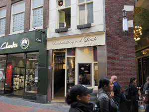 De bedrijfsnaam is van der linde