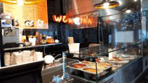 De bedrijfsnaam is Wok-Inn Amsterdam