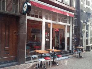 De bedrijfsnaam is yu family kitchen