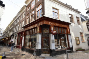 De posthumus winkel