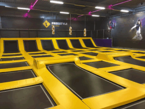 You Jump Amsterdam-Oost (voorheen Jumpsquare) - Trampolinepark